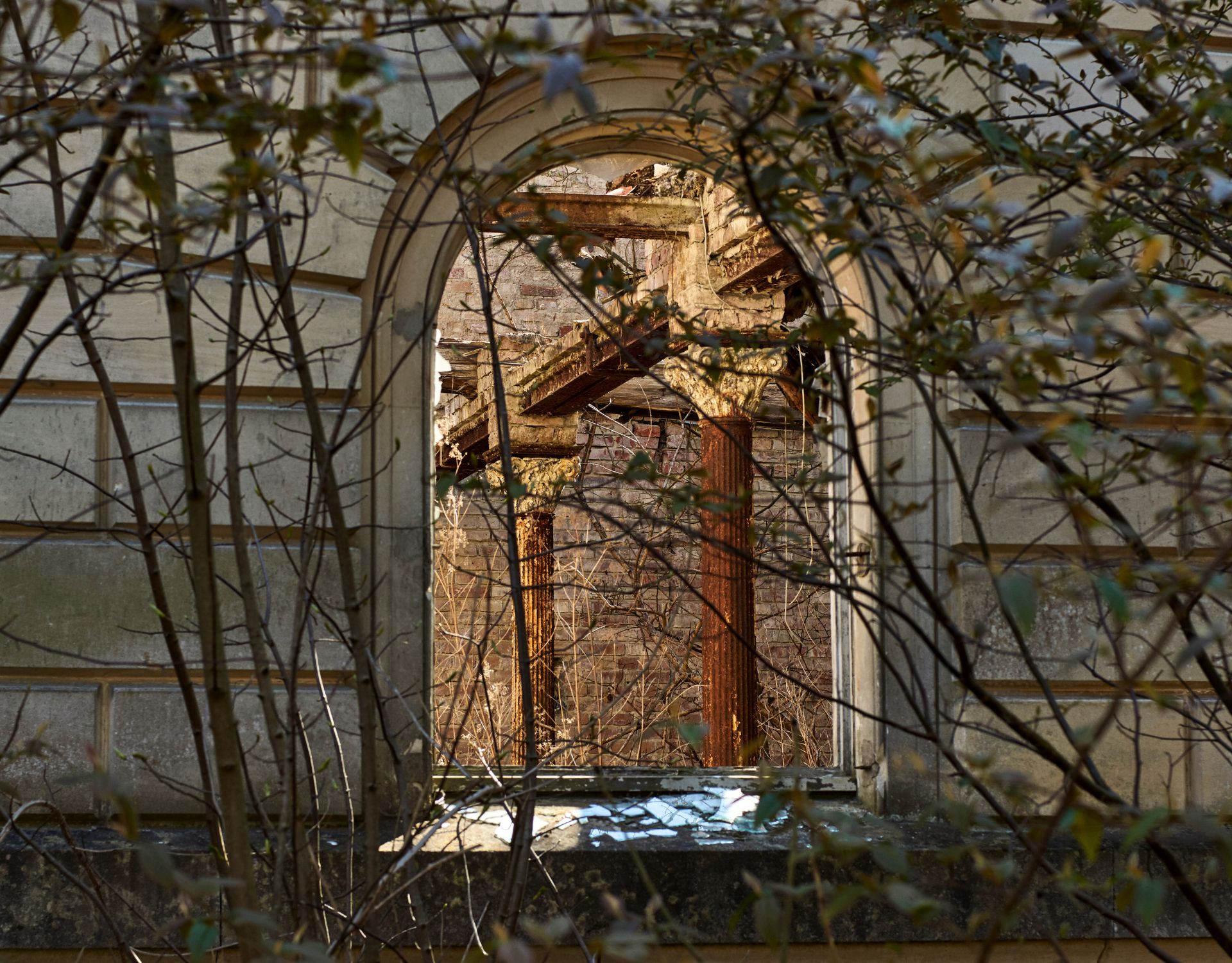 Lost-Places-Schloss-Dwasieden-das-Geheimnis-seines-unglaublichen-Werts