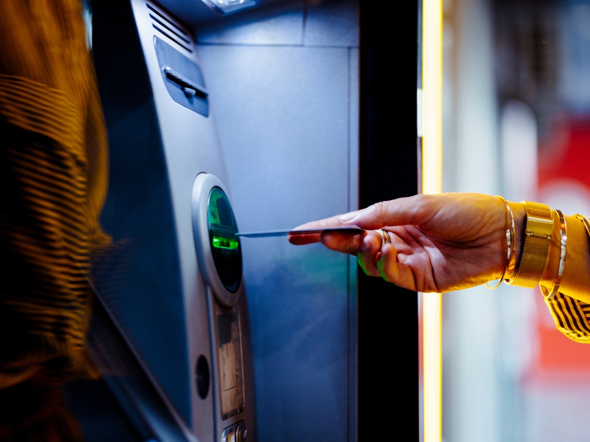 Gehalt von 2.400 brutto: Das bekommst du netto ausgezahlt