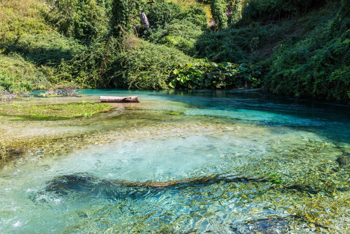 Hidden Gems: Das blaue Auge in Albanien – ein Geheimtipp, den du sehen ...