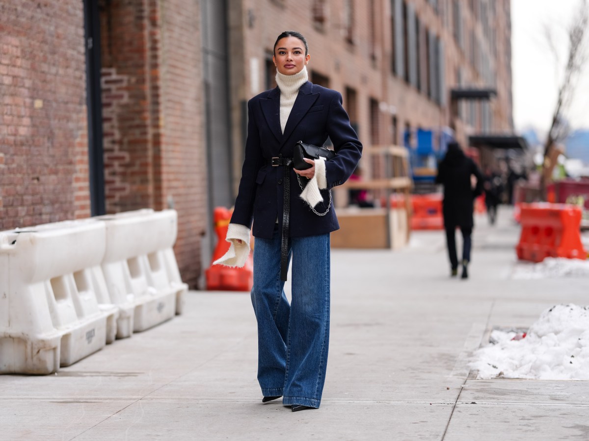 Hosen 2025: Statt Mom Jeans â€“ Die Tide Jeans von Cos ist der neue Trend!