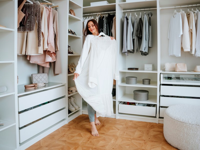 IKEA DIY Idee für Pax Schrank