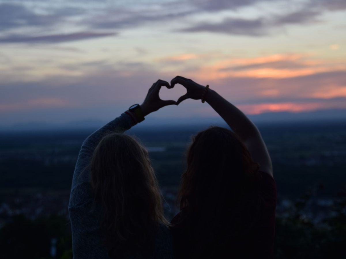 Main Character Energy: Mit diesen 5 Tipps wirst du deine eigene beste Freundin