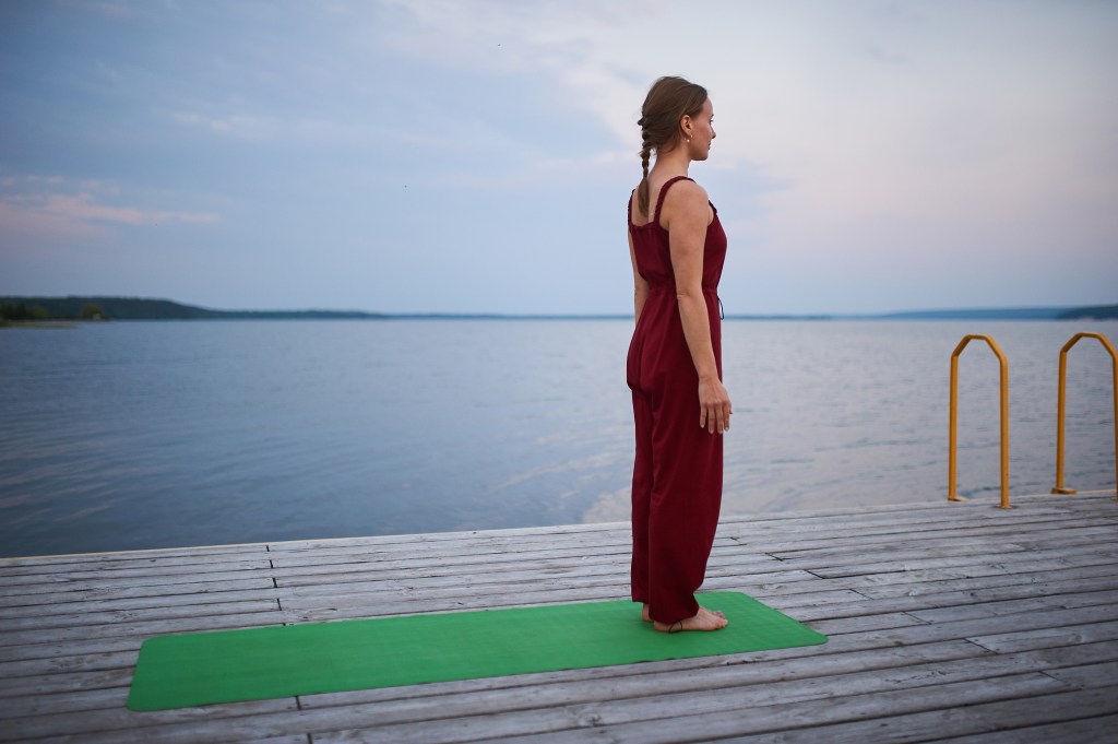 Tadasana – die Berghaltung.