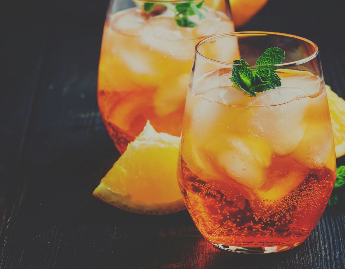 Aperol und Gin Cocktails
