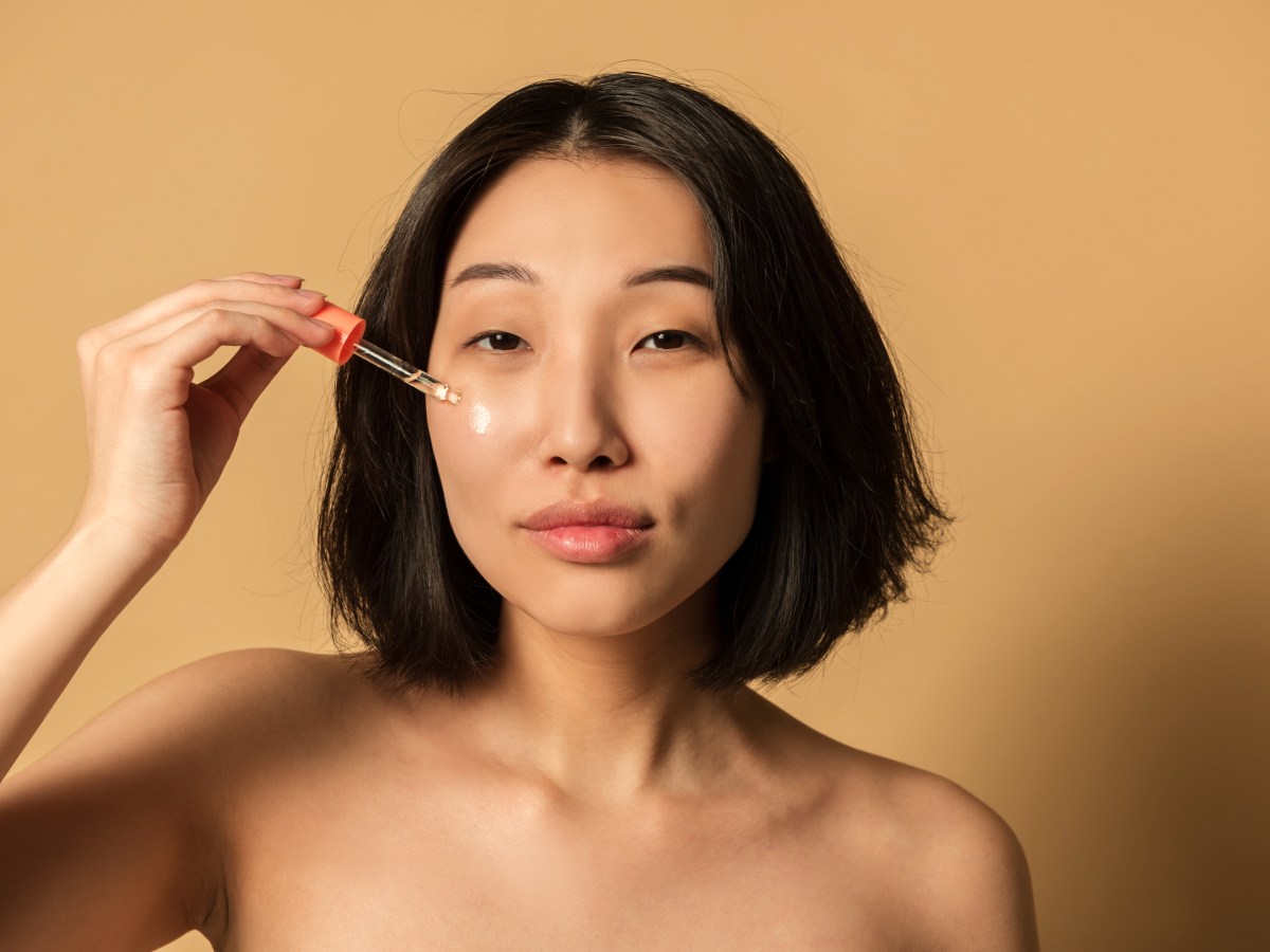 Diese 9 Retinol-Cremes straffen deine Haut sichtbar