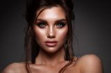 Make up Model