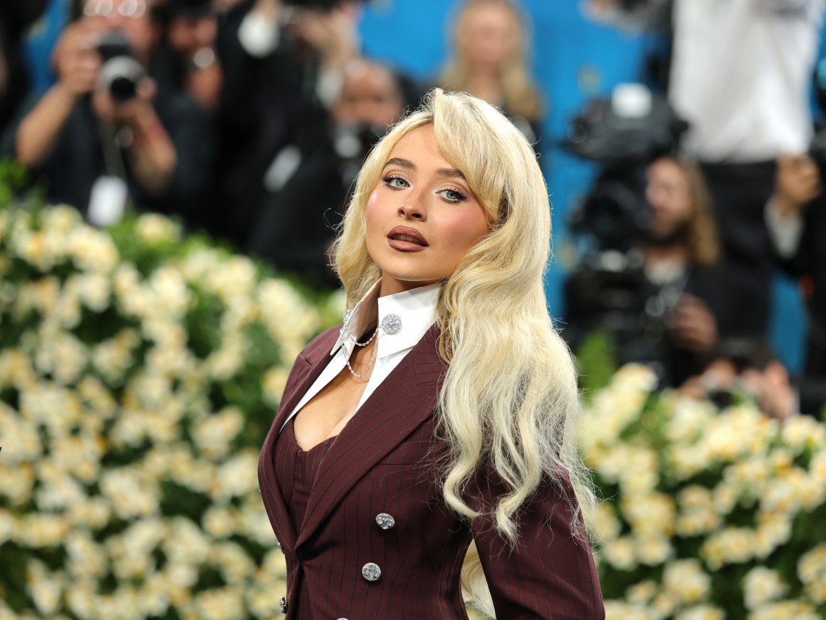 Met Gala 2025: Sabrina Carpenter sorgt für Aufsehen – oben viel Glamour, unten sehr luftig!