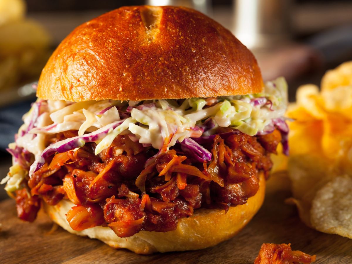 Keine Ahnung, was du mit Pulled Jackfruit anstellen sollst? 3 easy vegane Gerichte
