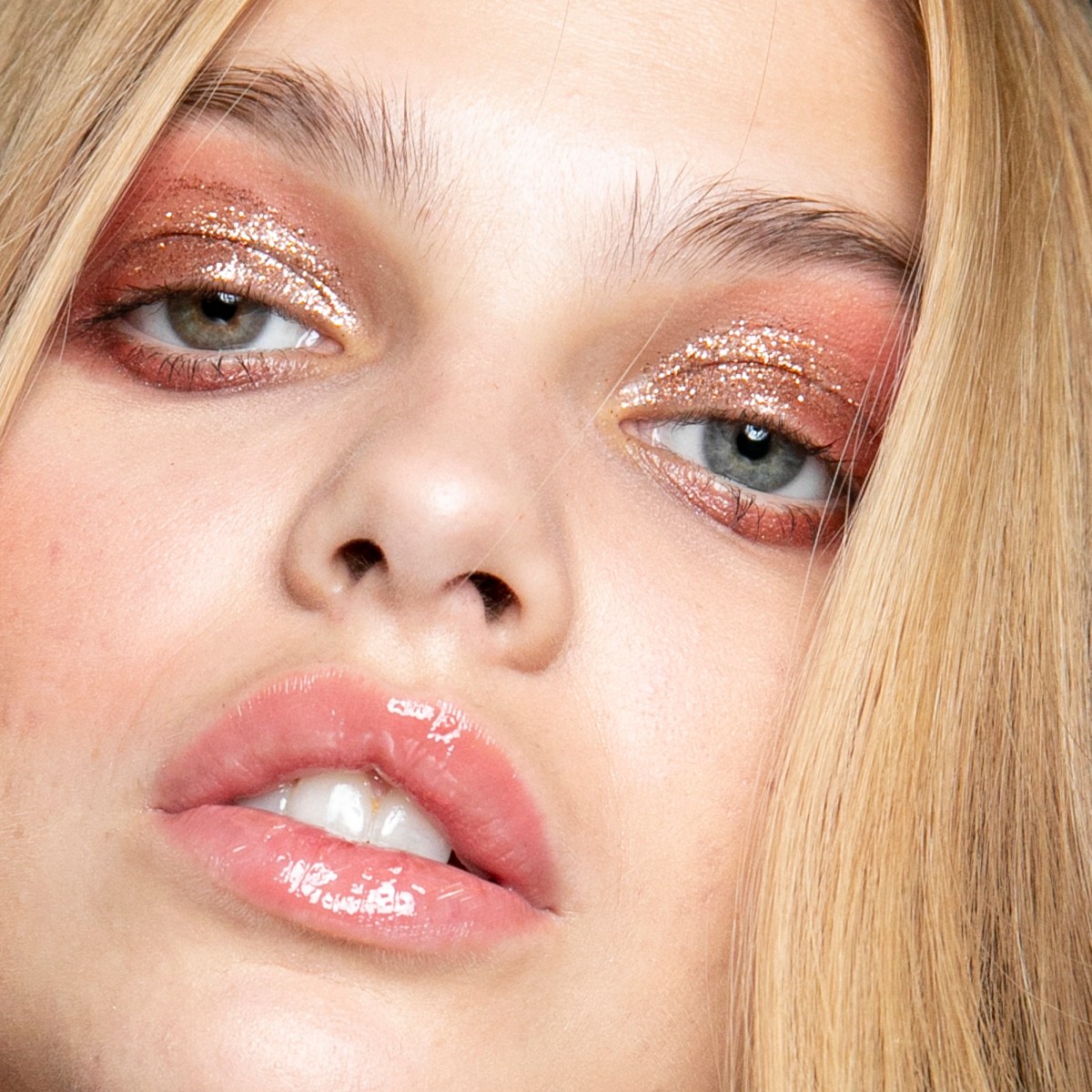 Clean Girl After Dark: So funktioniert der Trend für Partys & Dates