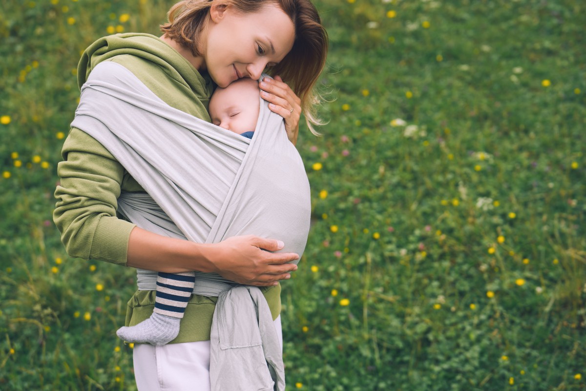Attachement Parenting, kurz AP genannt: Was steckt hinter der Idee, und eignet sie sich für mich? Die ehrliche Antwort.