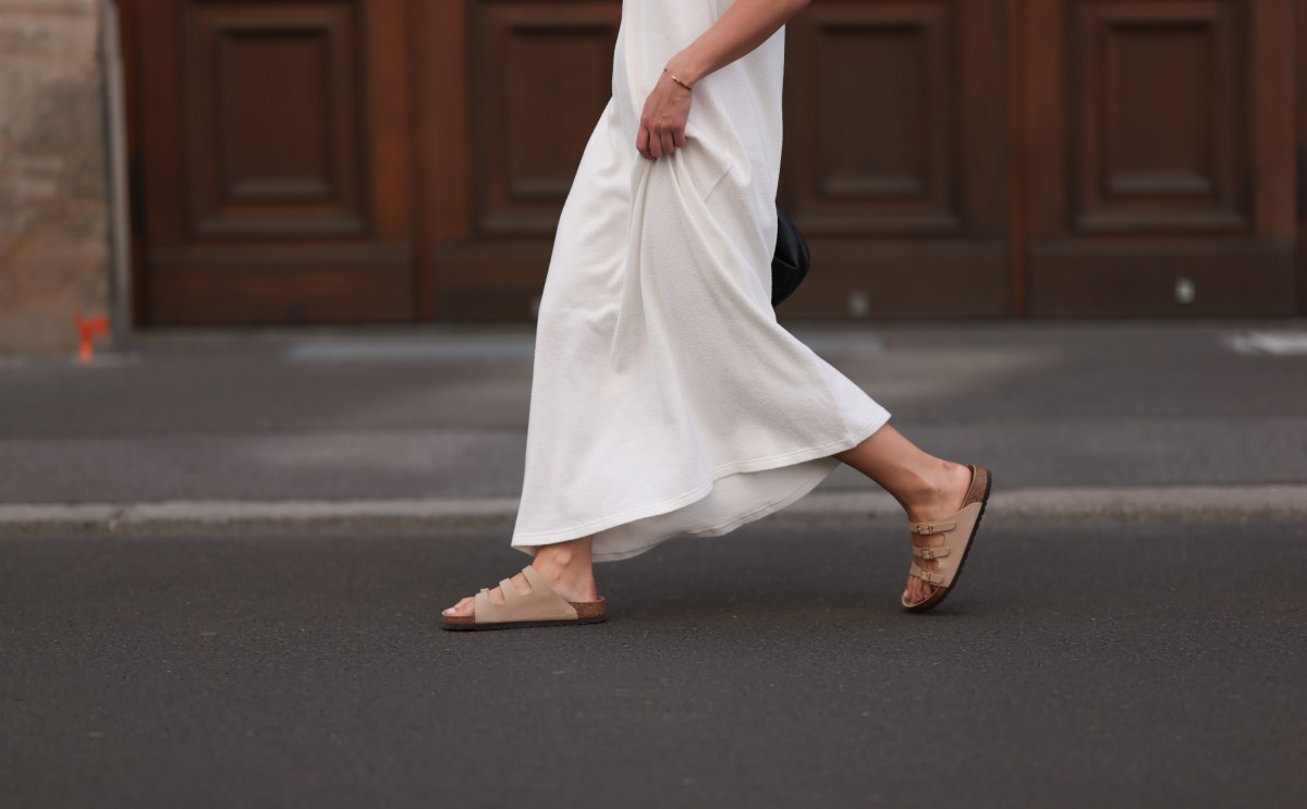 Frau in Sandalen