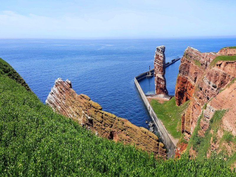 Wahrzeichen Lange Anna auf Helgoland.