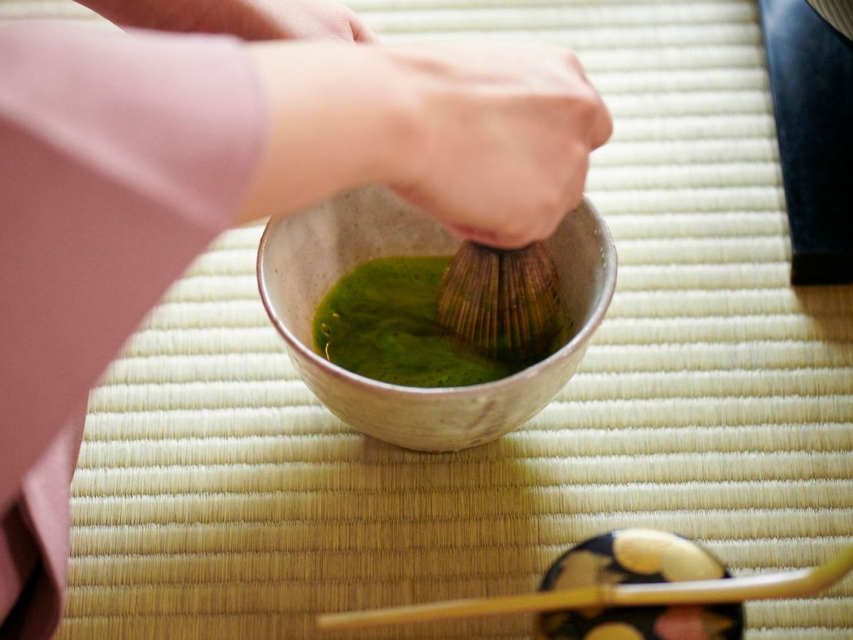 Woraus besteht Matcha? 4 unbekannte Fakten über die Herkunft und Herstellung
