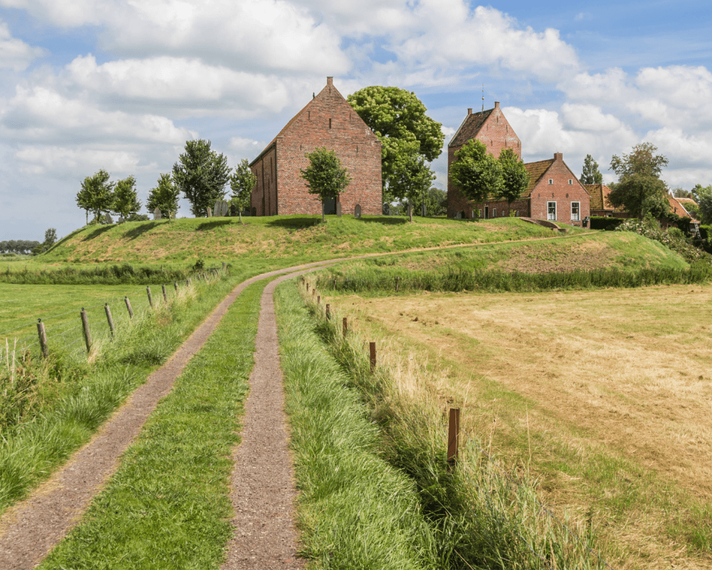 Ezinge