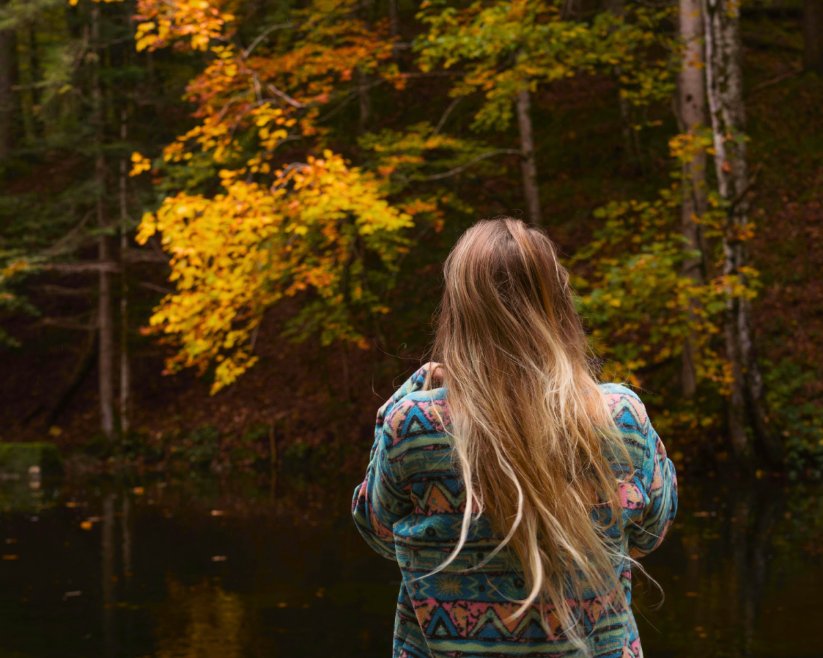 Klare Luft und bunte Wälder: 6 traumhafte Orte für eine Herbstwanderung.