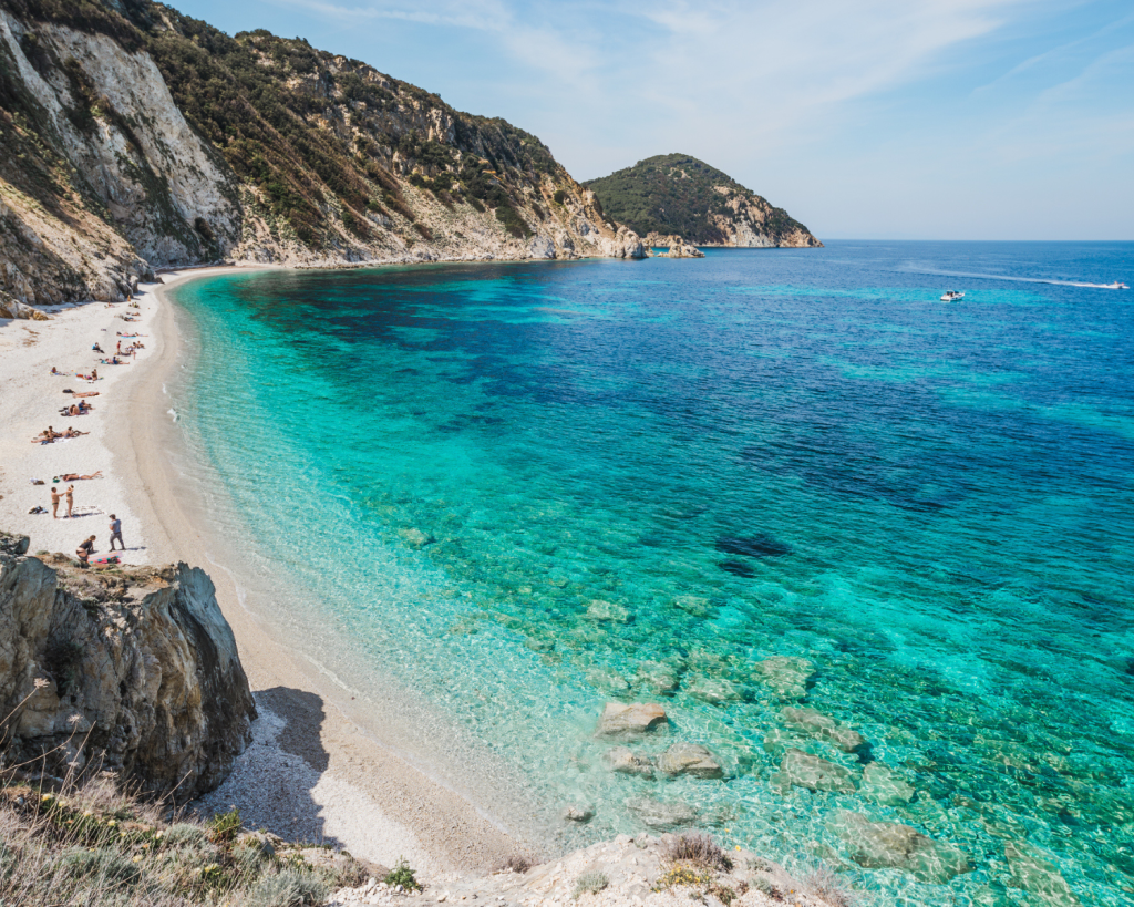 Traumhafte Strände sind Fetovaia, Cavoli oder Biodola.