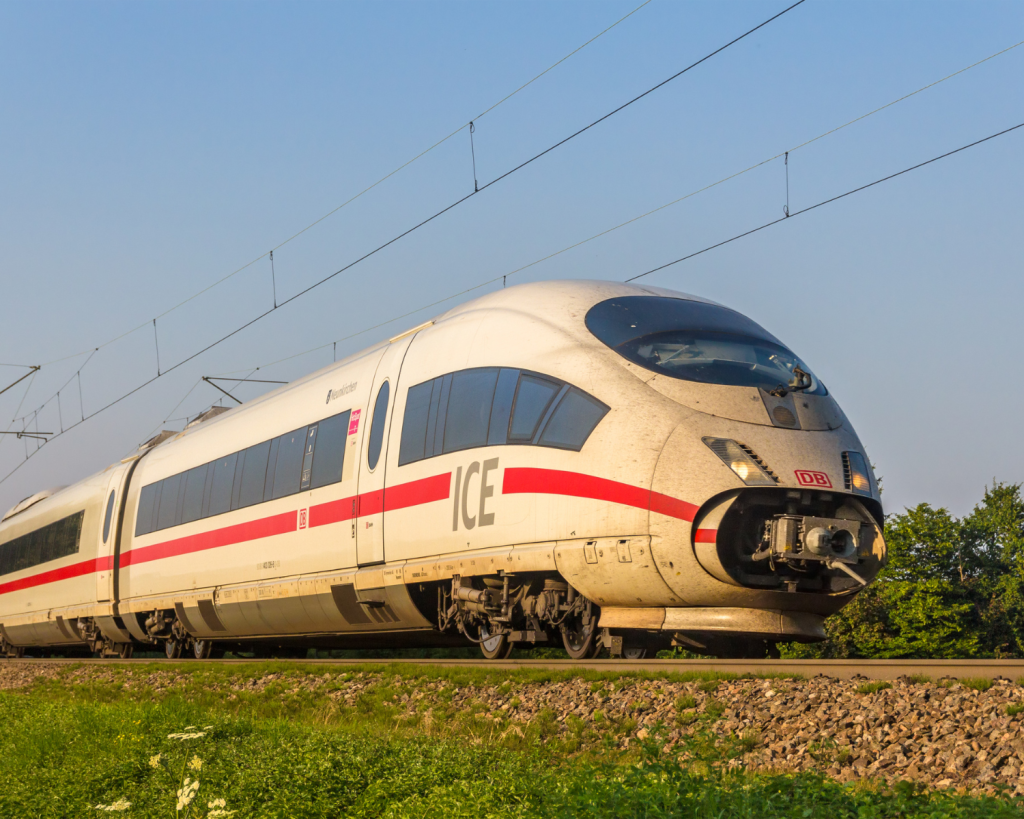 Wenn du die gesamte Strecke in mehrere Abschnitte unterteilst, kannst du viel Geld sparen.