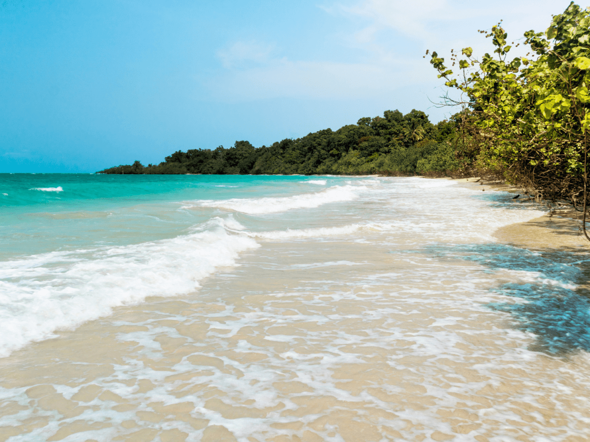 Statt Malediven: An diese paradiesische Inselgruppe denkt niemand – viel günstiger und ruhiger!