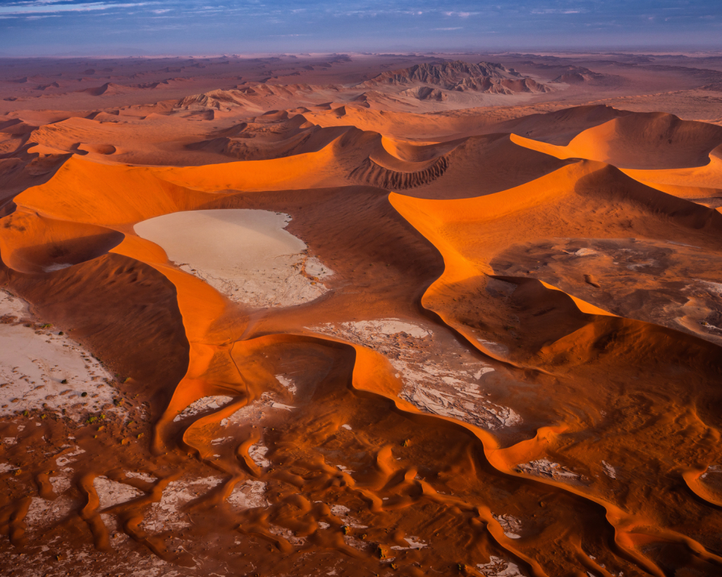 Namibia bietet eine perfekte Mischung, sodass sich verschiedene Reiseformen miteinander kombinieren lassen.